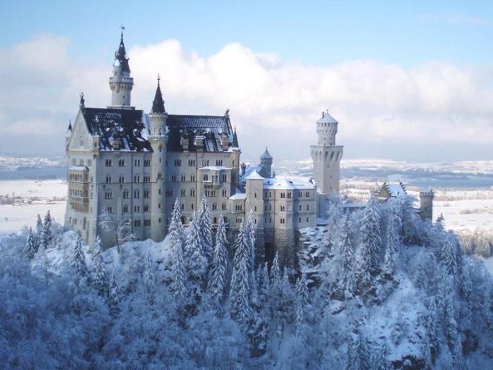 Best winter wonderland holiday destinations 2025